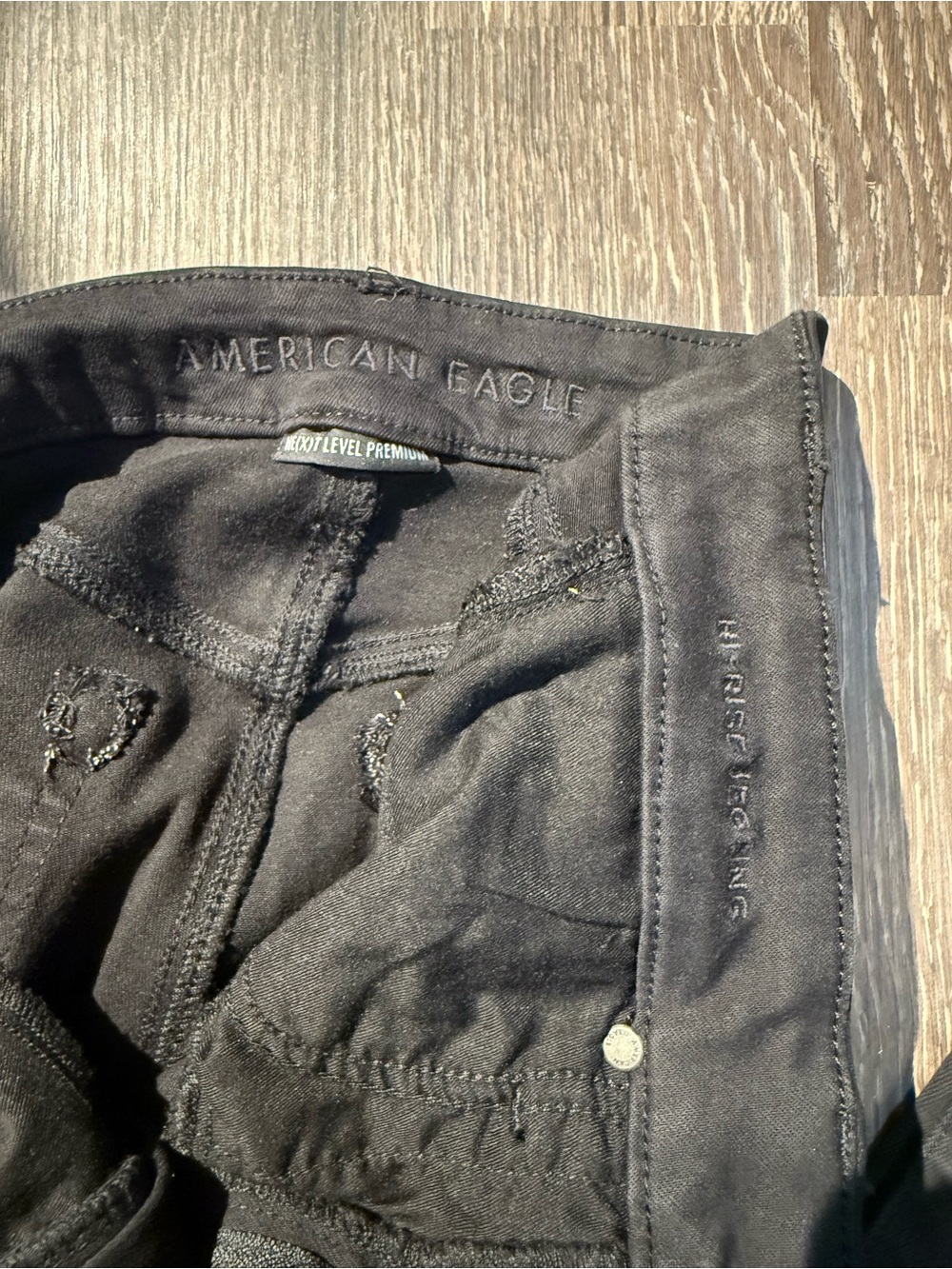 NWT AE Black High Rise Jeggings - Picture 3 of 3